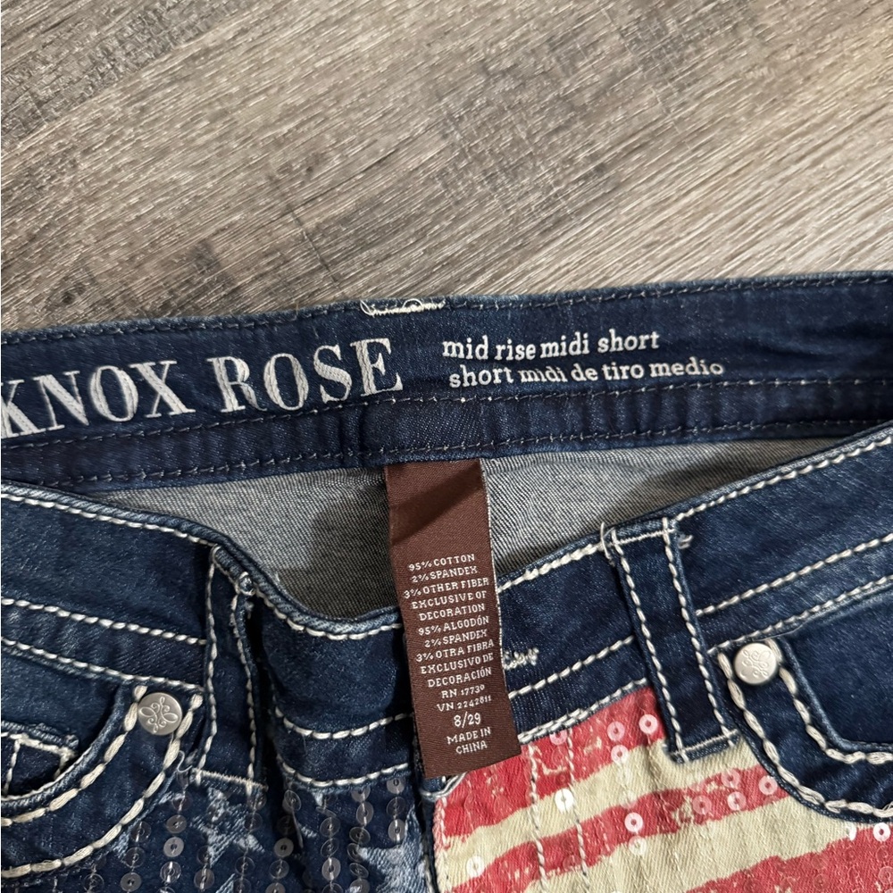 Knox Rose American Flag Sequin Denim Shorts - Red, White, Blue size 8 Mid Rise - Picture 8 of 8